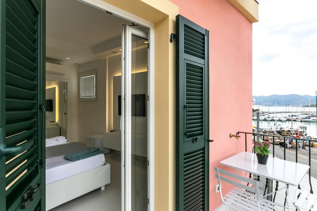 Al Molo Sea View Rooms Lerici Ngoại thất bức ảnh