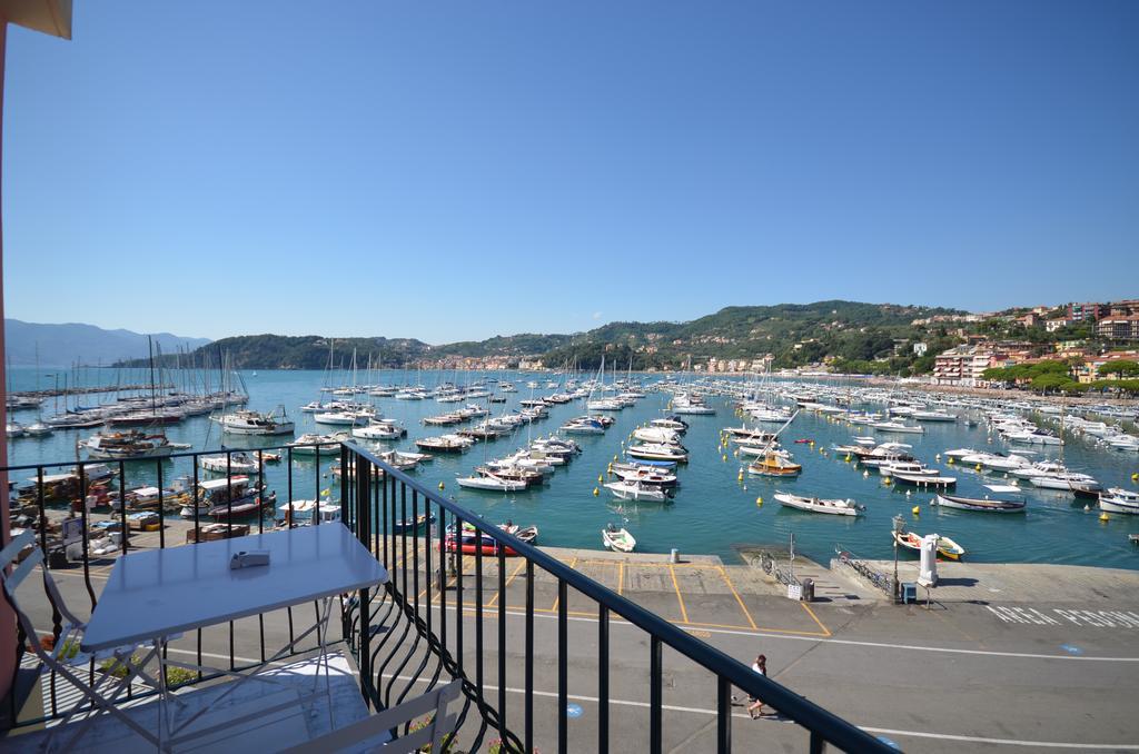 Al Molo Sea View Rooms Lerici Ngoại thất bức ảnh